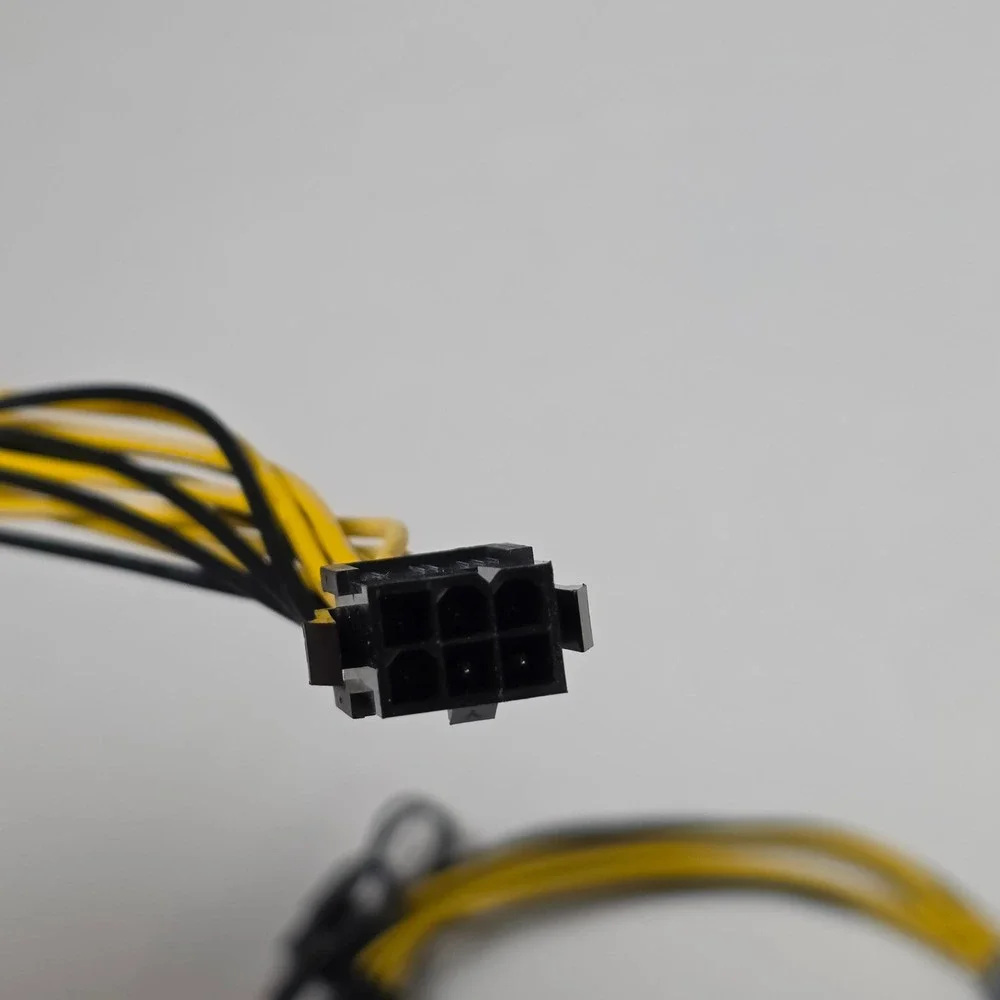 PCI Express 6 pin Female to Dual‎ PCI-E 8( 6+2) pin Male 2pk Cable 6